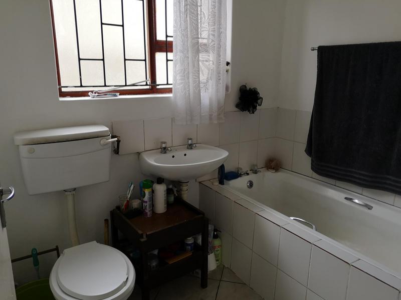 To Let 2 Bedroom Property for Rent in Highbury Western Cape